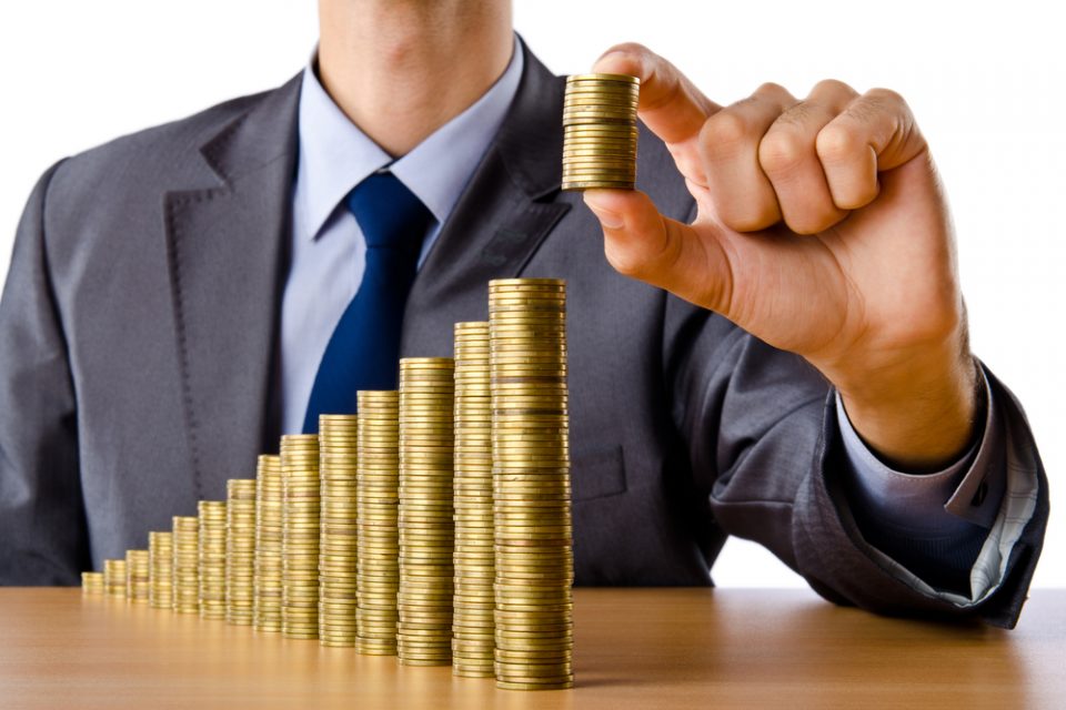Trebate li ulagati u dionice ili bitcoin