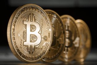 Торговля биткоинами без вложений блок bitcoin